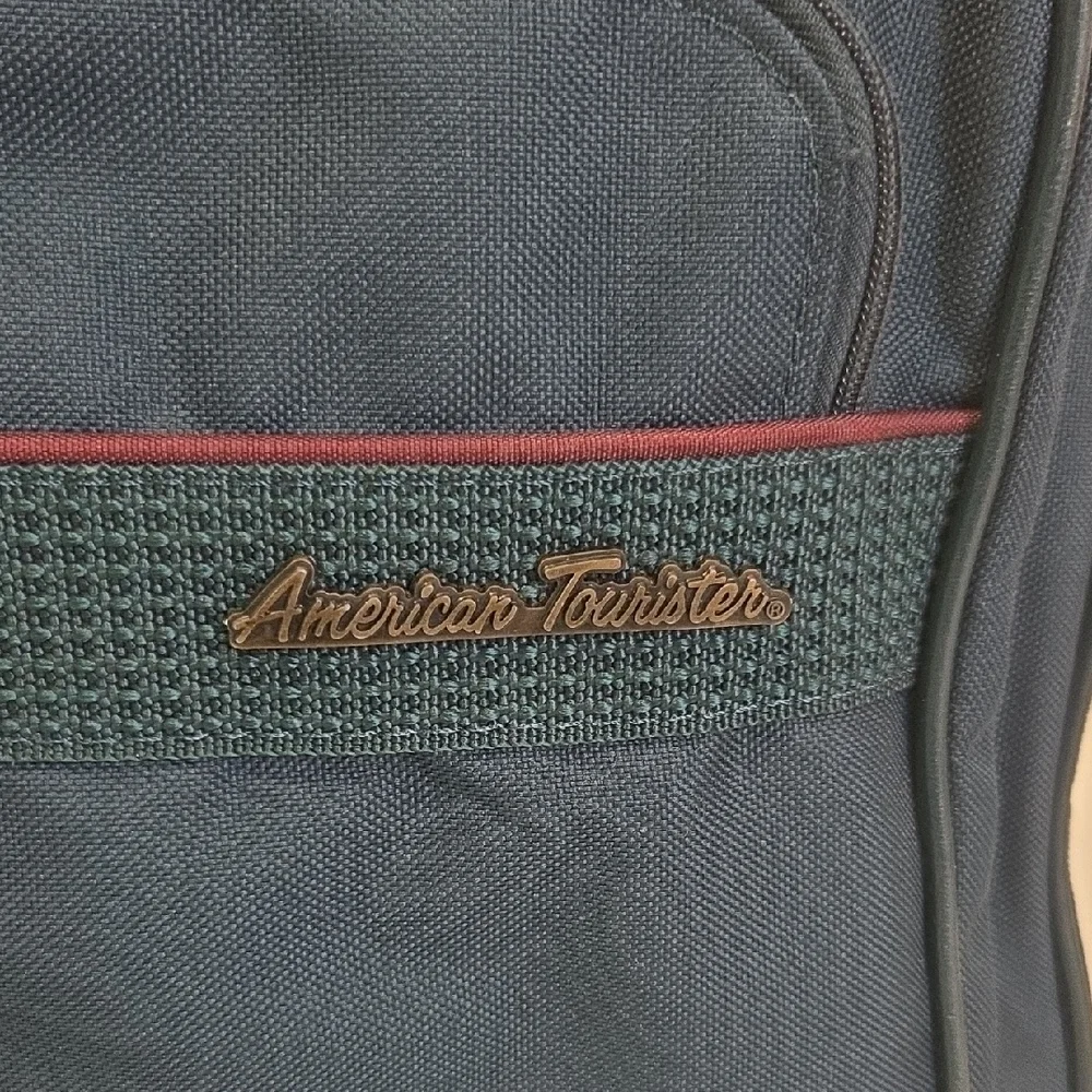 Vintage American Tourister Stylish Teal Carry On/Over Night Bag